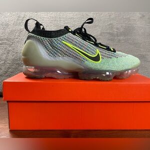 Nike Air VaporMax 2021 Flyknit Mens 11.5 Next Nature Volt Photo Blue DX3368-700